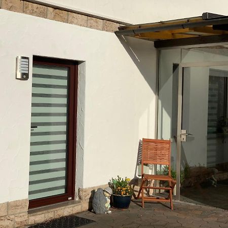 Ferienwohnung Am Rennsteig Bei Eisenach - Ilona Schmidt Wolfsburg-Unkeroda ภายนอก รูปภาพ